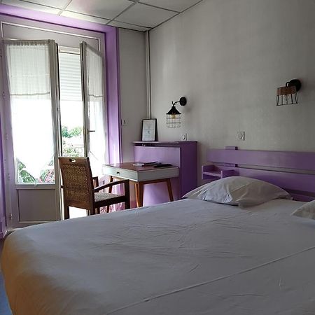 Hotel Le Colibri 엑스레뱅 외부 사진