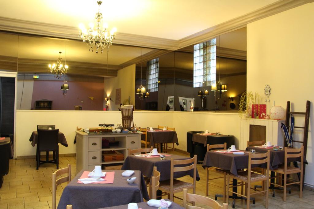 Hotel Le Colibri 엑스레뱅 외부 사진