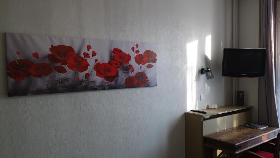 Hotel Le Colibri 엑스레뱅 외부 사진