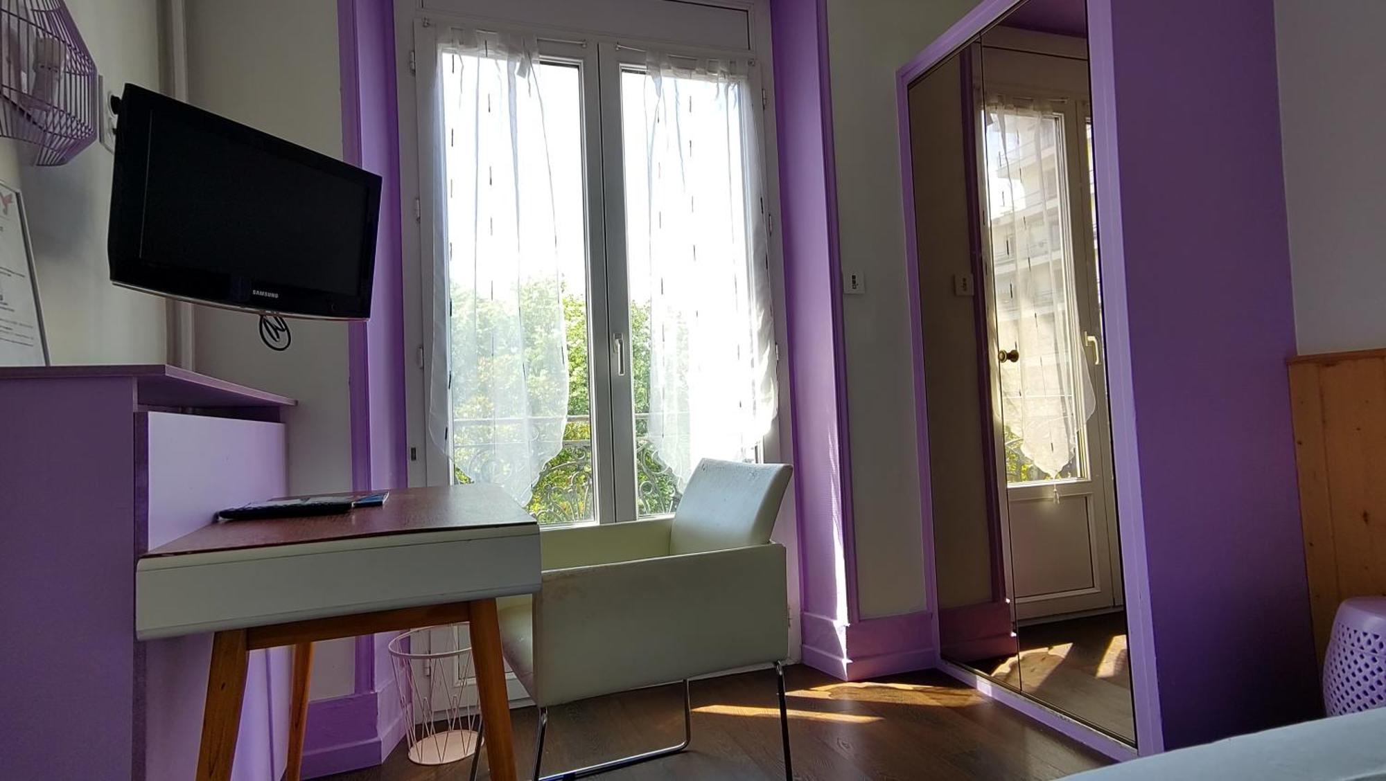 Hotel Le Colibri 엑스레뱅 외부 사진