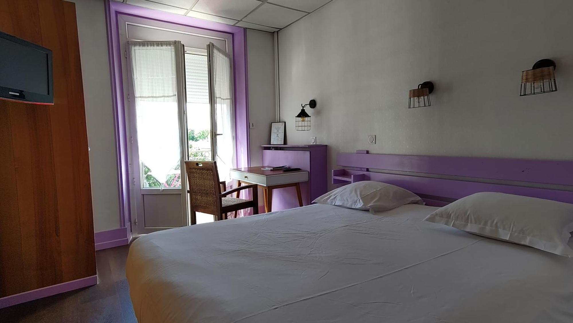 Hotel Le Colibri 엑스레뱅 외부 사진