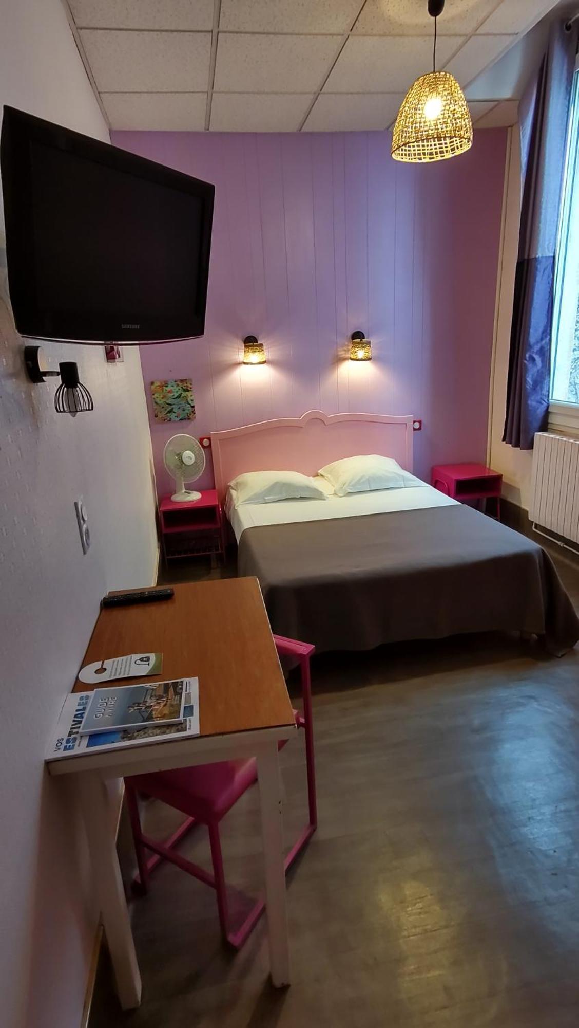 Hotel Le Colibri 엑스레뱅 외부 사진