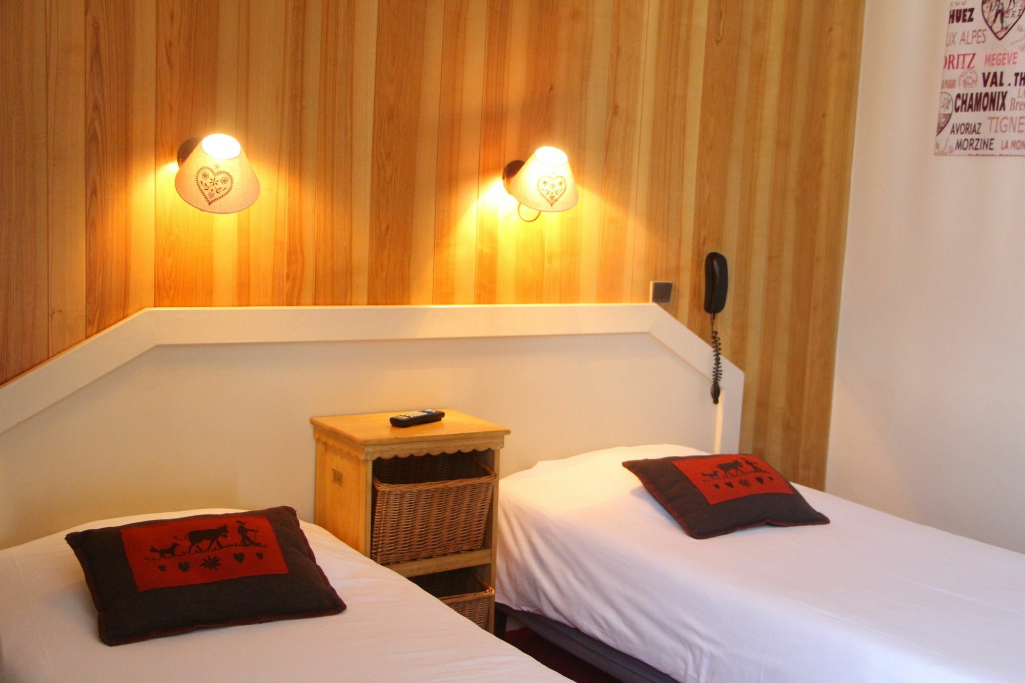 Hotel Le Colibri 엑스레뱅 외부 사진