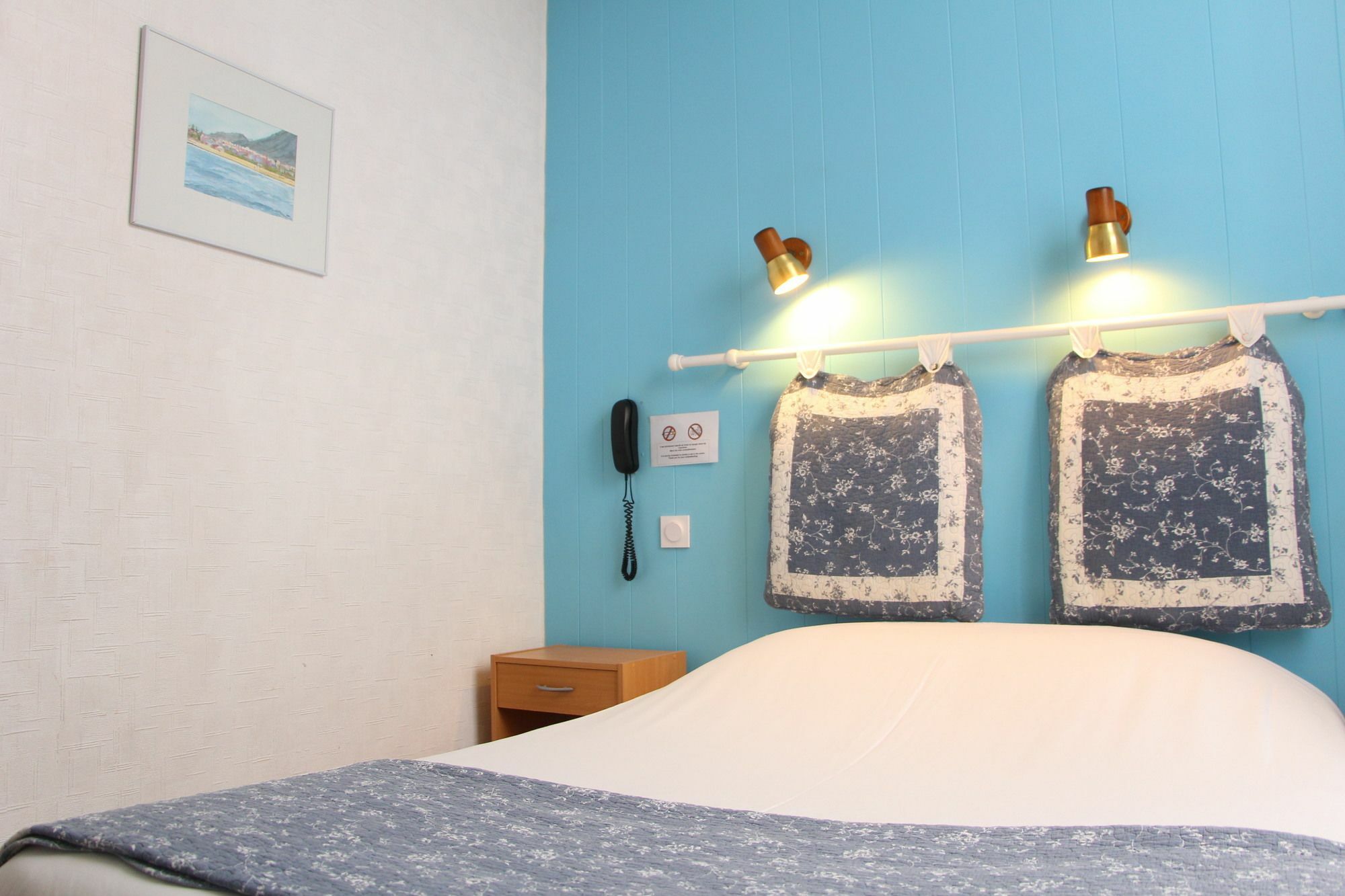 Hotel Le Colibri 엑스레뱅 외부 사진